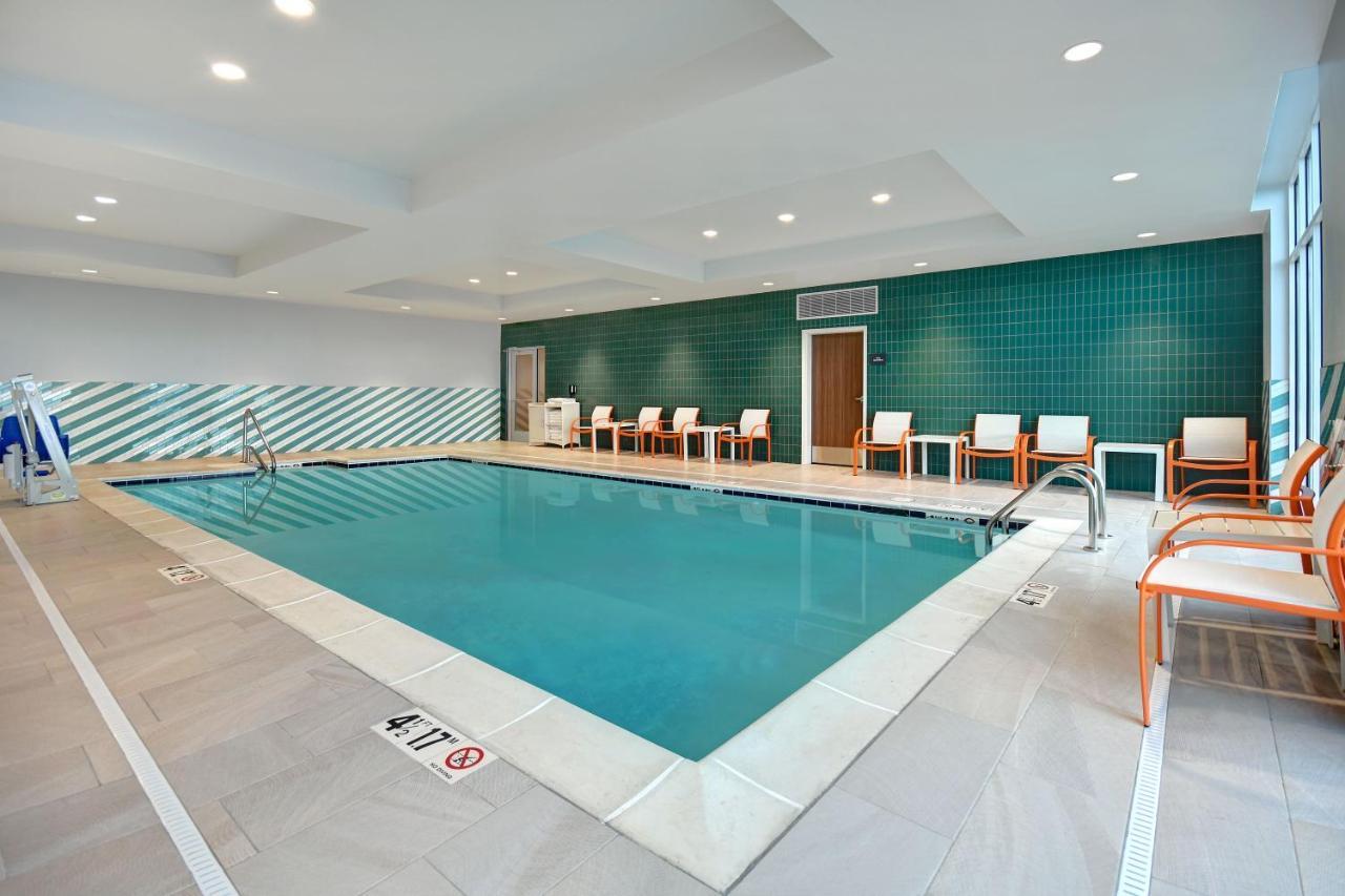 Holiday Inn - Erie By Ihg ภายนอก รูปภาพ