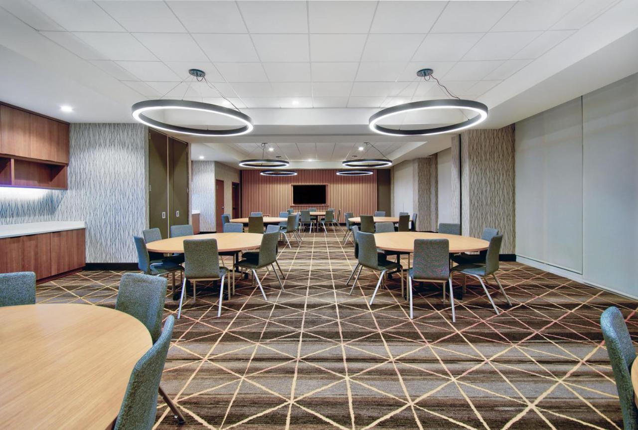 Holiday Inn - Erie, An Ihg Hotel ภายนอก รูปภาพ